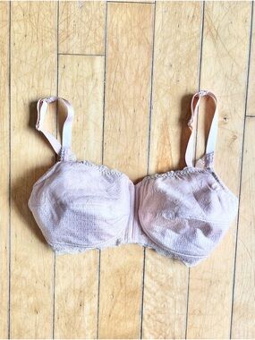 Amoena Lace Lightly Padded Beige Blush Pink (34DD)